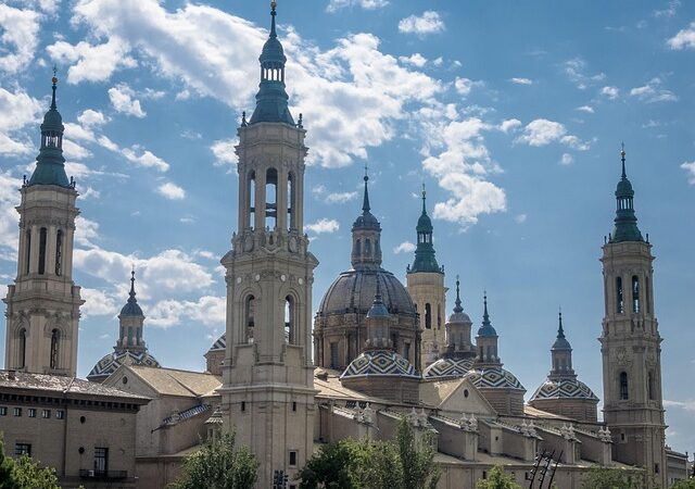 Colegios en La Almozara (Zaragoza): Centros Educativos Públicos y Concertados