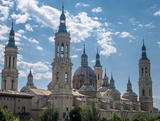 Colegios en La Almozara (Zaragoza): Centros Educativos Públicos y Concertados