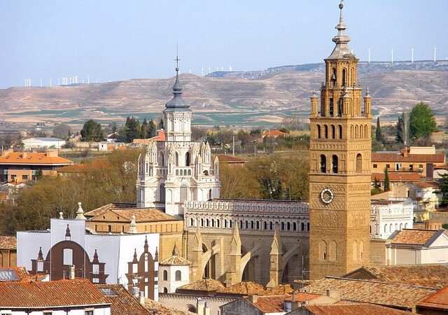 Colegios en Tarazona: Guía de Centros Educativos en la Ciudad del Mudéjar