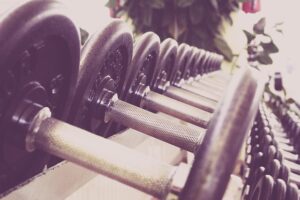 Gimnasios con Piscina en Zaragoza: Los Mejores Centros y Precios 2025