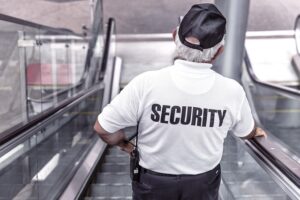 Máster Oficial vs. Título Propio: Diferencias, Ventajas e Inconvenientes