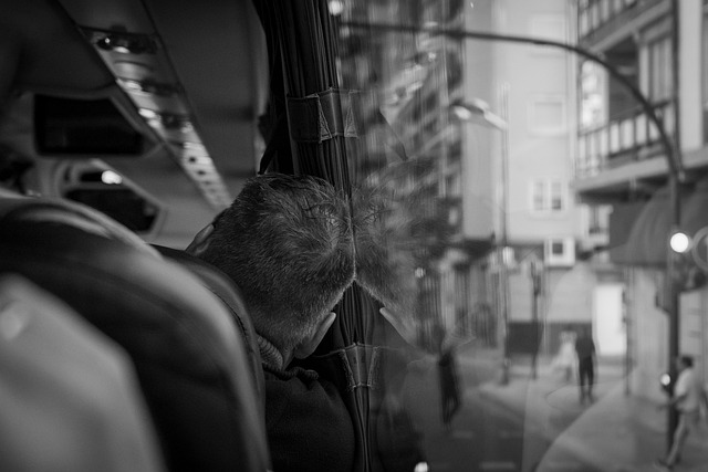 Bonificaciones en el Transporte Público para Estudiantes en España: Guía por CC.AA.